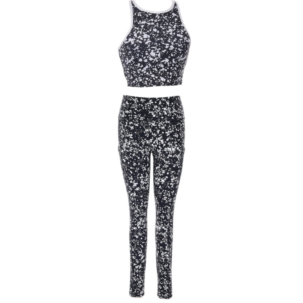 Fabletics Black and White Polka Dotted High-Waisted Leggings with Pockets Size M